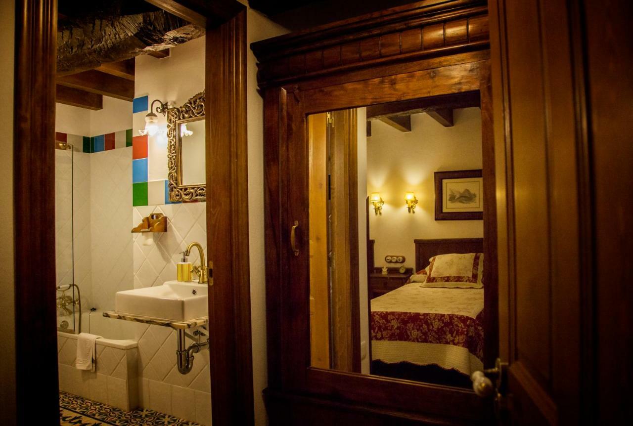 Caseria El Hondrigu Mestas De Con Exterior foto